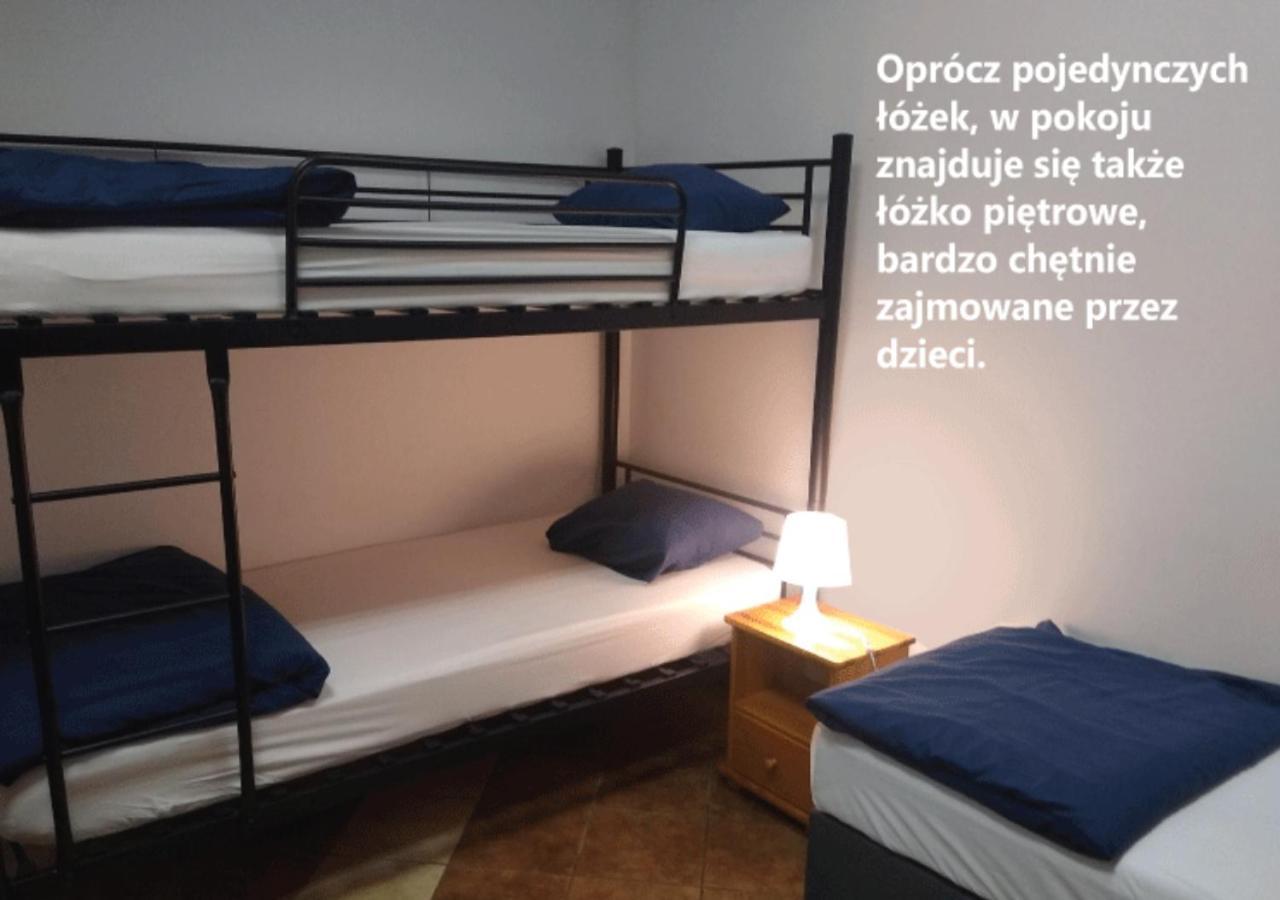 Music Hostel Piotrkowska Лодзь Экстерьер фото